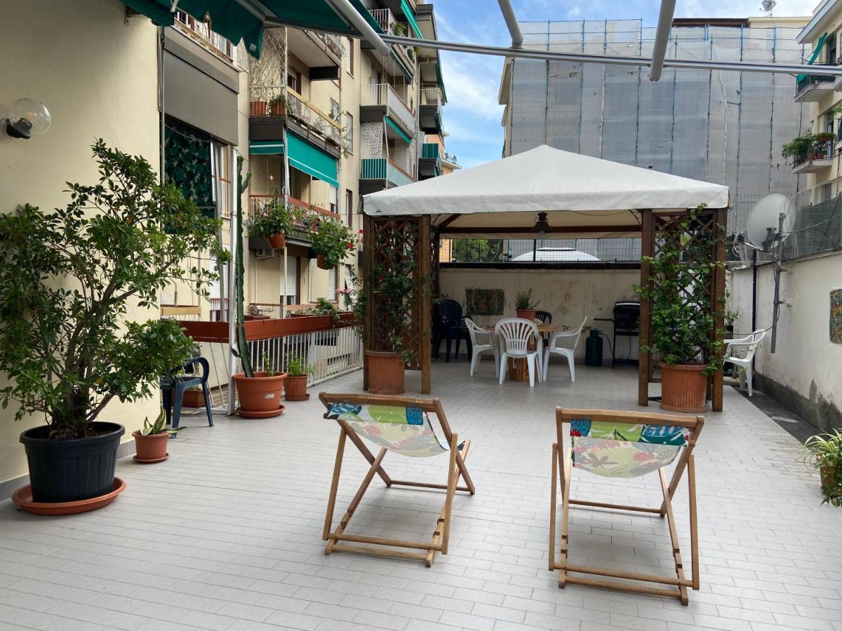 ראפאלו Sunny Apartment With Big Terrace מראה חיצוני תמונה