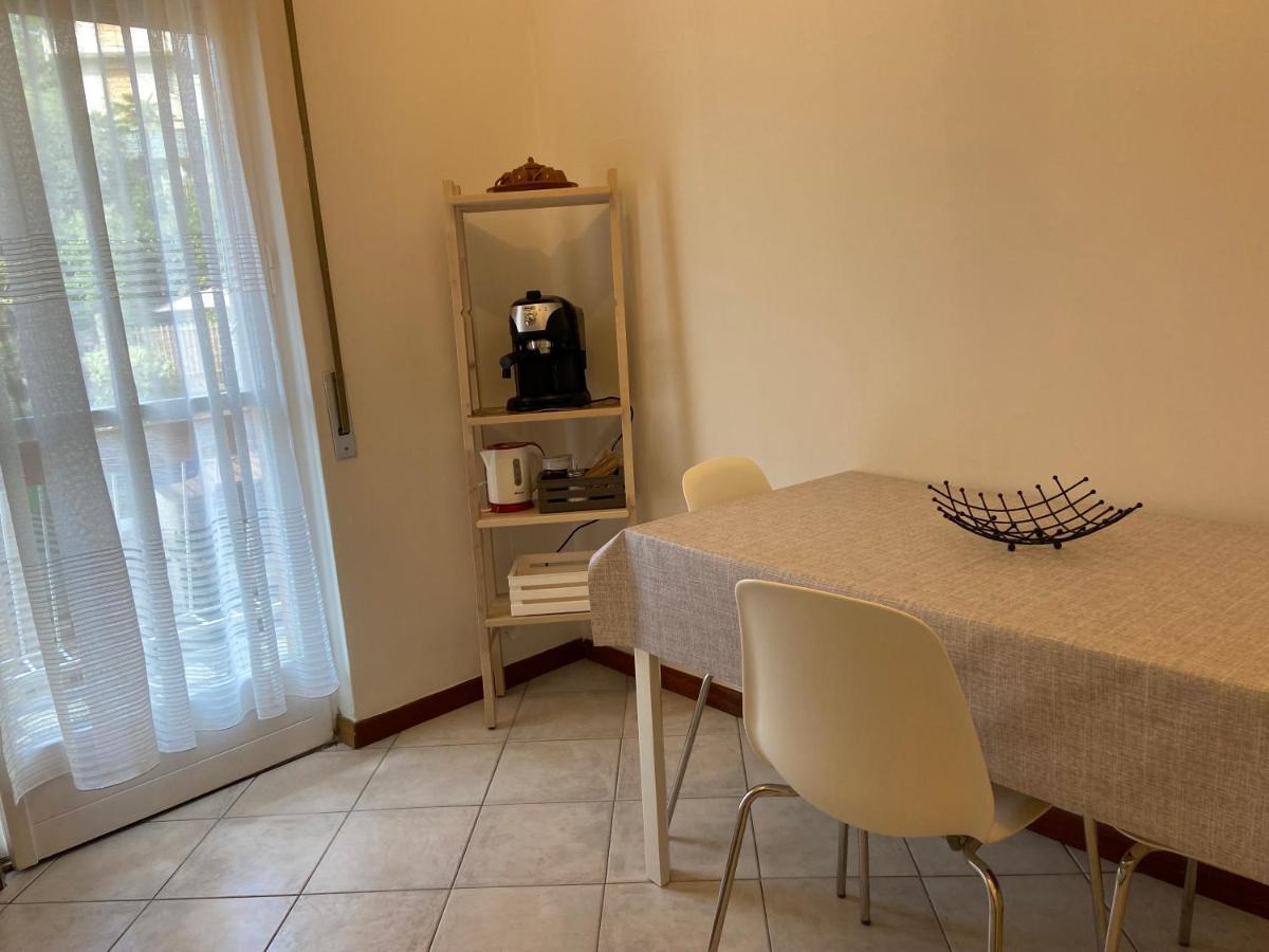 ראפאלו Sunny Apartment With Big Terrace מראה חיצוני תמונה