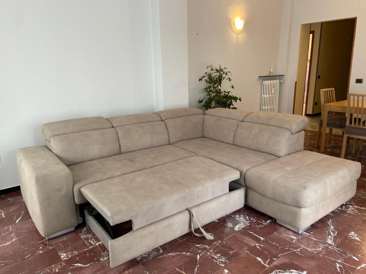 ראפאלו Sunny Apartment With Big Terrace מראה חיצוני תמונה